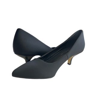 Donald J Pliner Dress Heels in Black
